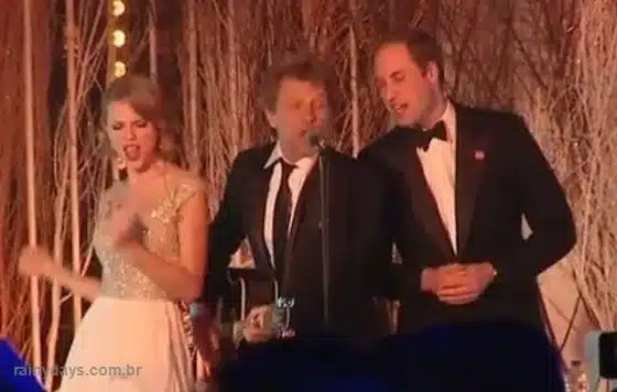 Príncipe William cantando com Bon Jovi e Taylor Swift