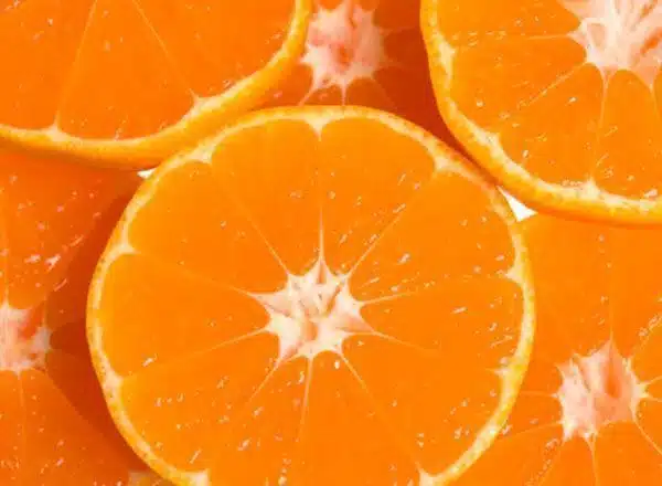 Como fazer desinfetante caseiro de casca de laranja ou limão