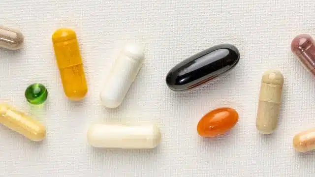 riscos dos suplementos vitamínicos para a saúde
