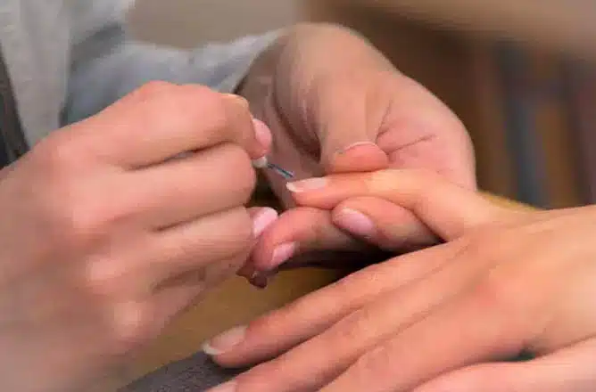 Material para começar a trabalhar como manicure